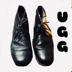 UGG Men's Black Leather Chukka Boots